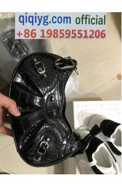 qiqiyg.com Official Whatsapp:+8619859551206 Hotsale 2026 Glasses Belts Underwear Y4146