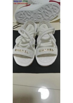 qiqiyg.com official Whatsapp:+8619859551206 Winter Down Jackets Parkas Fashion Outerwear Bulk Discounts Dropshipping Q2227