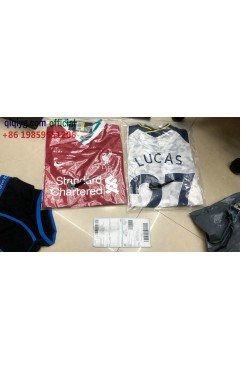 qiqiyg.com official Whatsapp:+8619859551206 Winter Down Jackets Parkas Fashion Outerwear Bulk Discounts Dropshipping Q2281