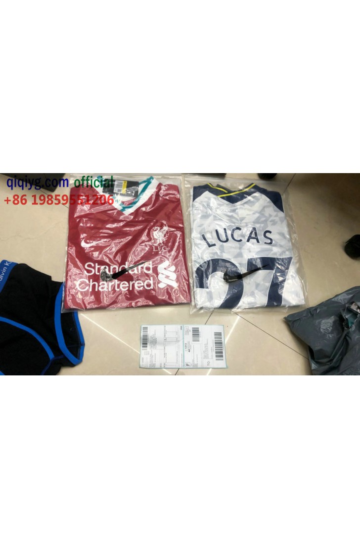 qiqiyg.com official Whatsapp:+8619859551206 Winter Down Jackets Parkas Fashion Outerwear Bulk Discounts Dropshipping Q2281 qiqiyg.com official Whatsapp:+8619859551206 Winter Down Jackets Parkas Fashion Outerwear Bulk Discounts Dropshipping Q2281